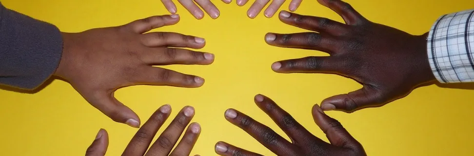 Hand 1137978 1280