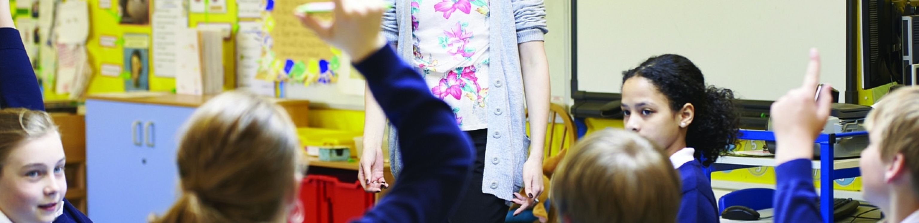 Teacher 4784917 1280