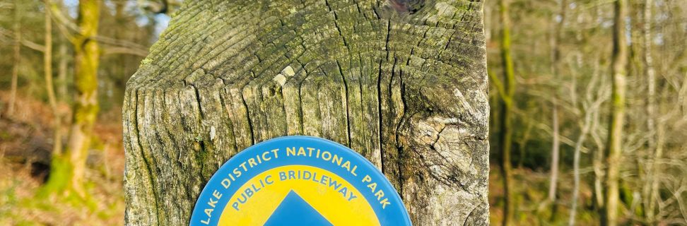 Footpath sign Lake District_Geneve Brand